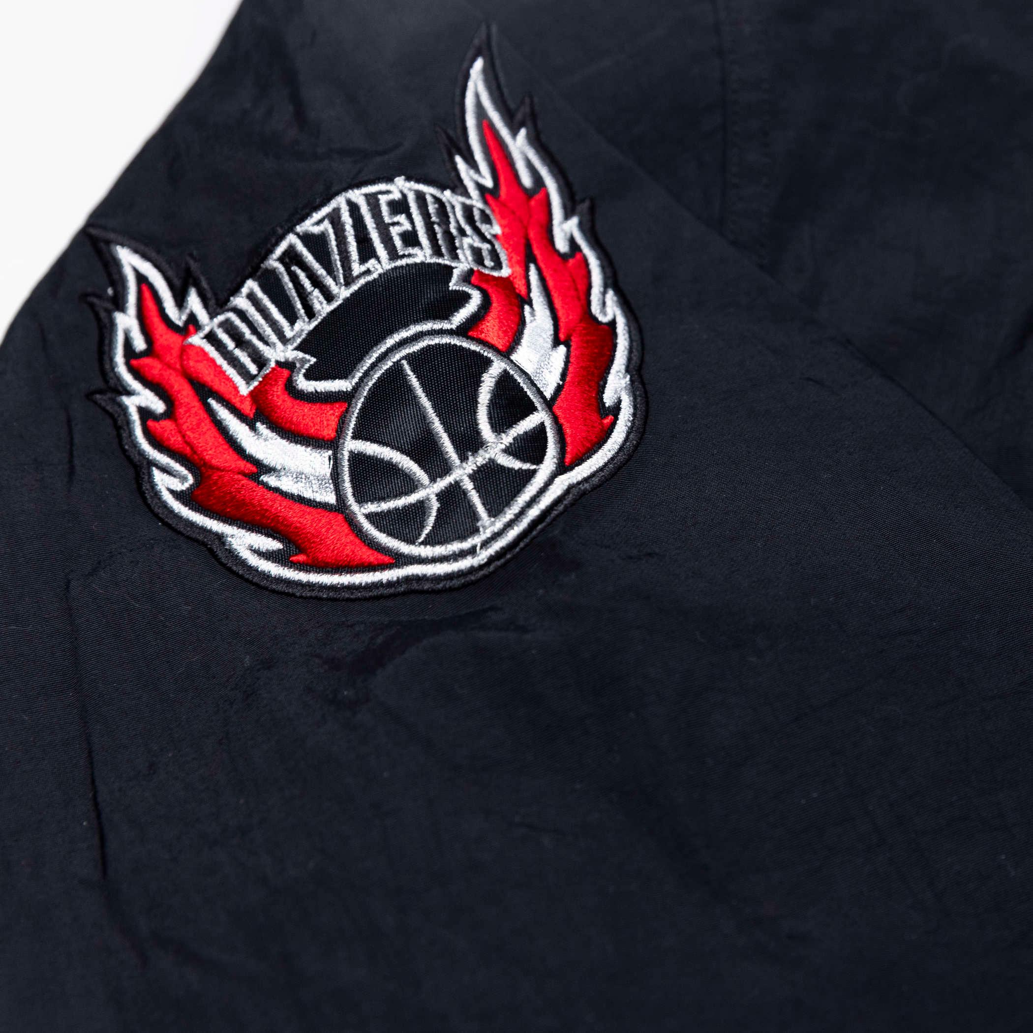 Mitchell & Ness Vintage Logo Nylon Pullover - Image 4